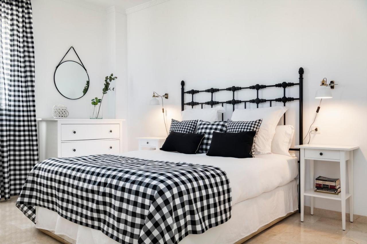 Magno Apartments Alfareria - Private Parking Included Siviglia Esterno foto